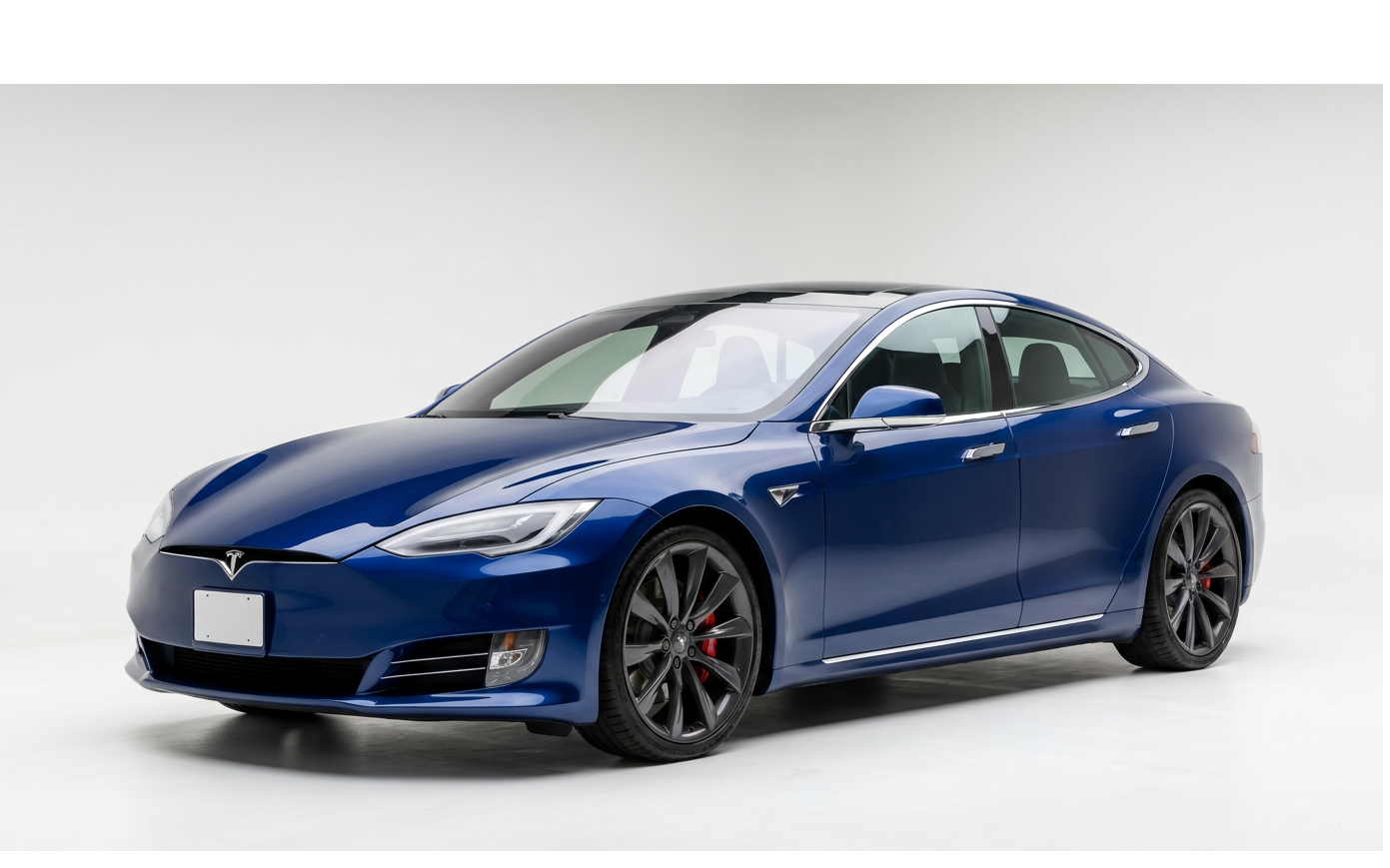 2019 Tesla Model S Performance's photo